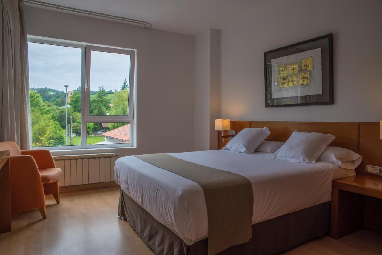 Hotel Miera Lierganes Ngoại thất bức ảnh